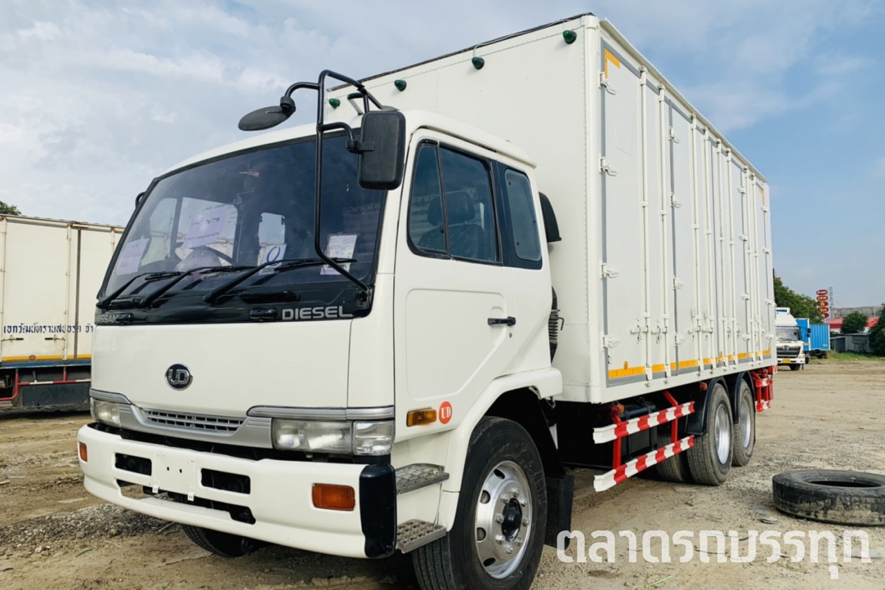 UD TRUCK-NISSAN -  