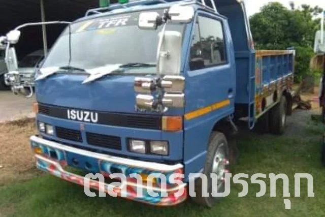 ISUZU -  
