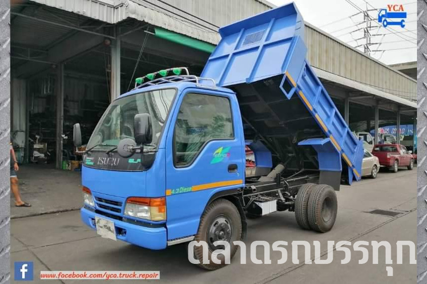 ISUZU - NKR 