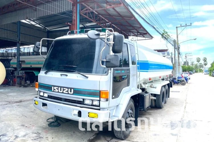 ISUZU -  
