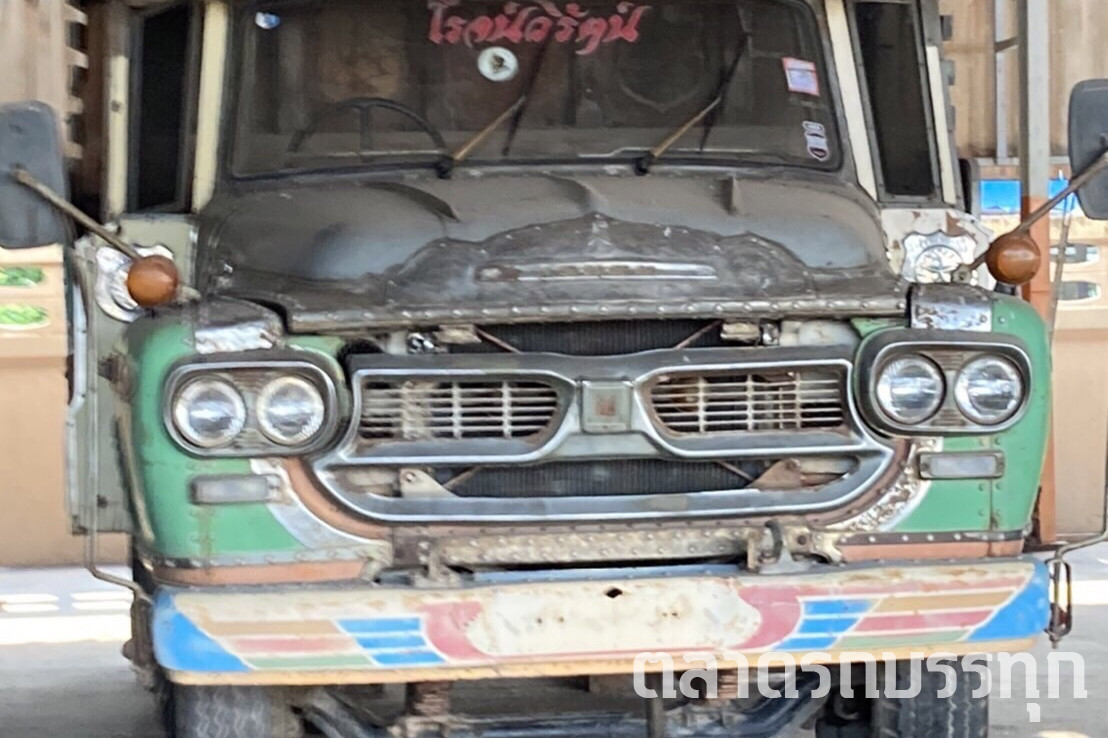 ISUZU -  
