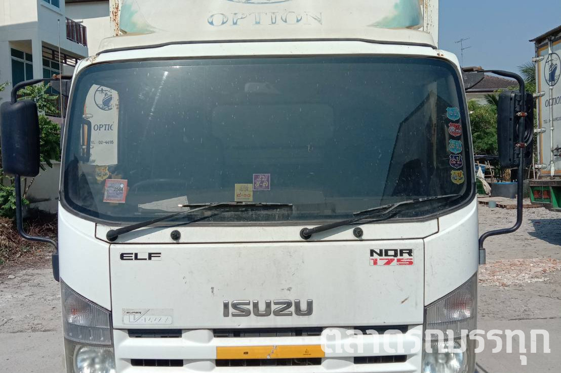 ISUZU - NQR 