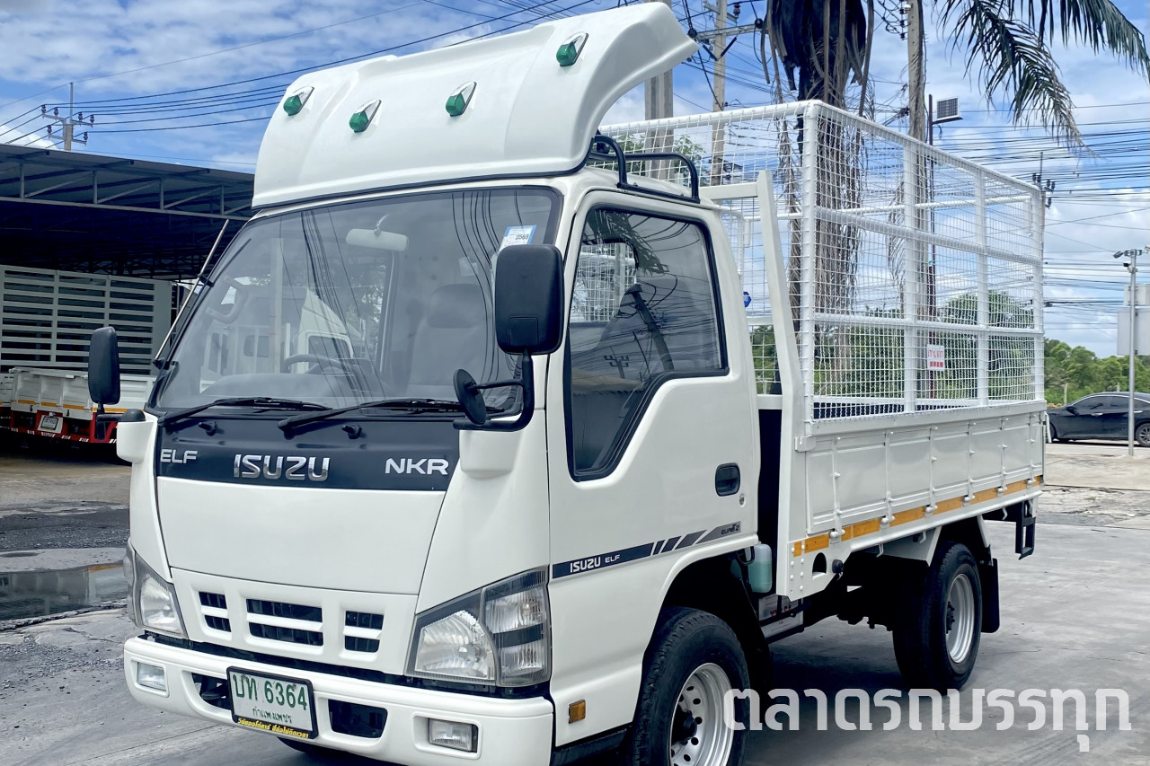 ISUZU - NKR 