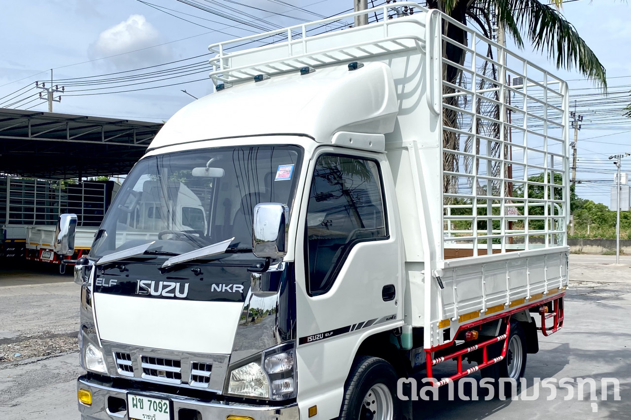 ISUZU - NKR 